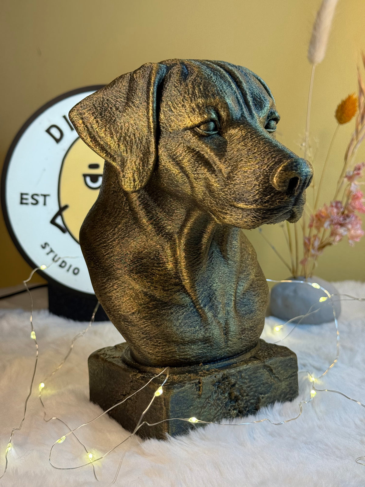 Rhodesian Ridgeback Antique Bust