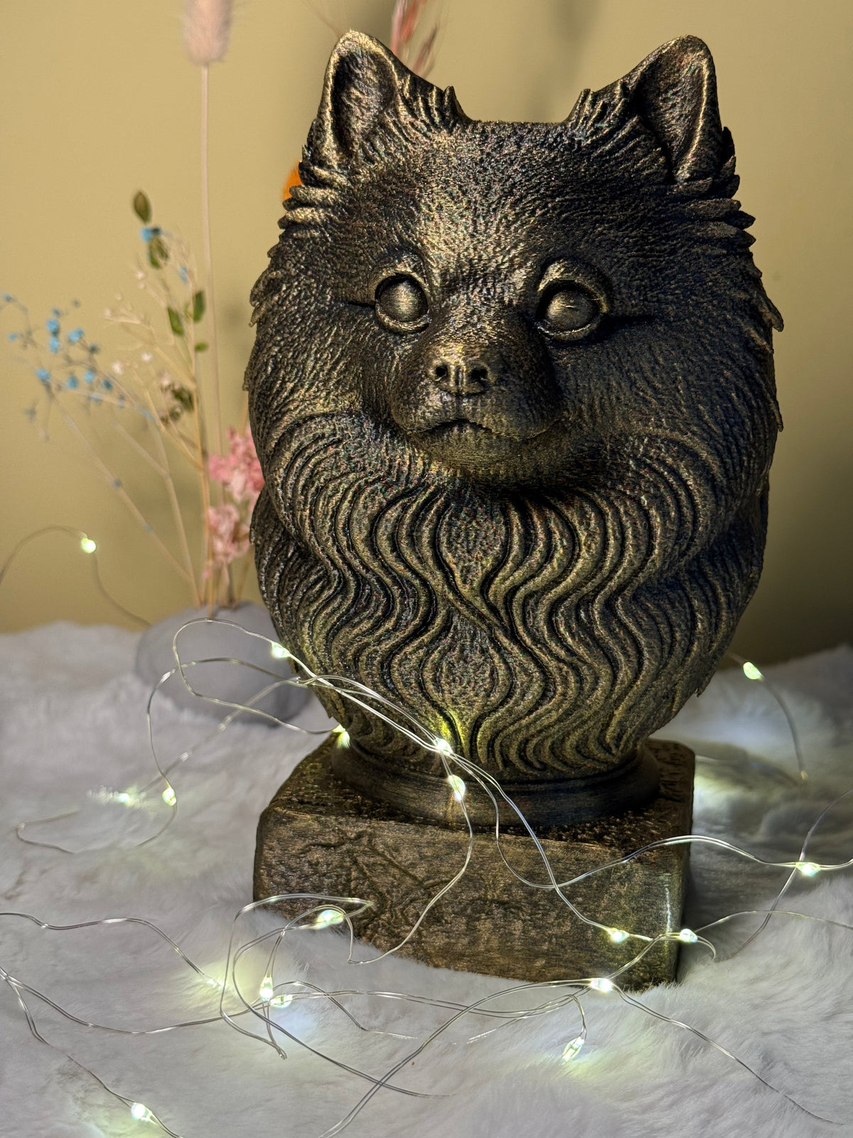 Pomsky	Pomsky antique bust – hand-painted 3D print dog statue collectible decor	Pomsky side view antique style bust – Pomsky 3D printed dog statue home decor	Pomsky bust detail – antique finish hand-painted 3D print sculpture for dog lovers	Pomsky full antique bust sculpture – 3D printed Pomsky statue, collectible home decor gift